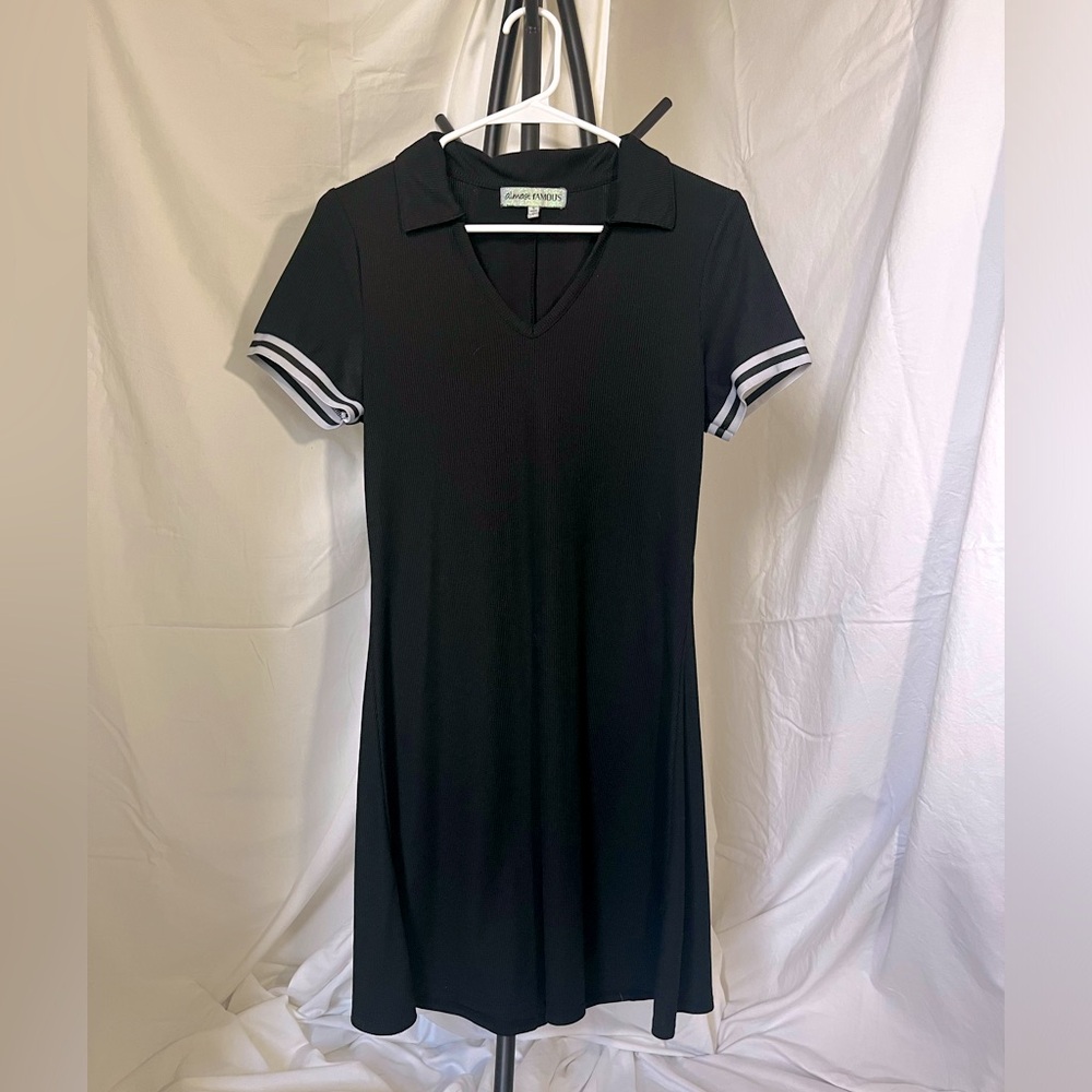 Almost Famous Black V-Neck Collared Dress - L Juniors - Tennis Prep Fashion